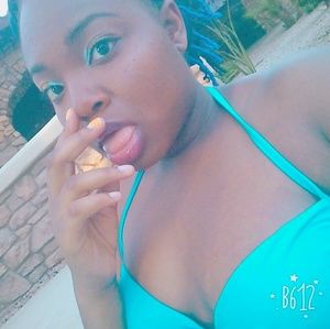 Meet your Posher, Inga